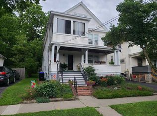 6 Hanscom Ave, Poughkeepsie, NY 12601