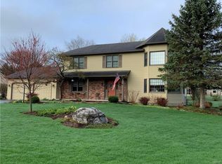 4814 Hepplewhite Dr, Manlius, NY 13104