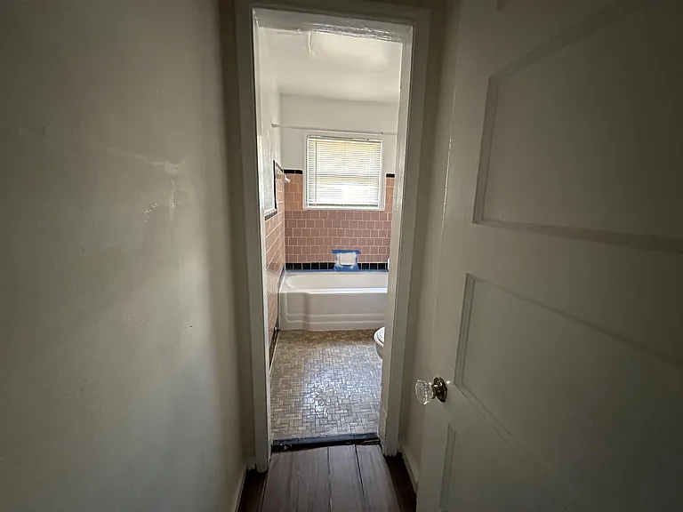 4402 Roseland St — Photo 21