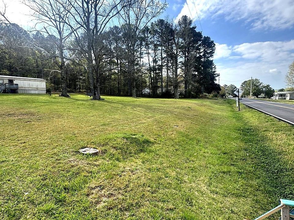 2nd image of 993 Albert Mann Rd
