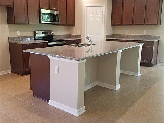 2nd image of 5540 Windsong Oak Dr