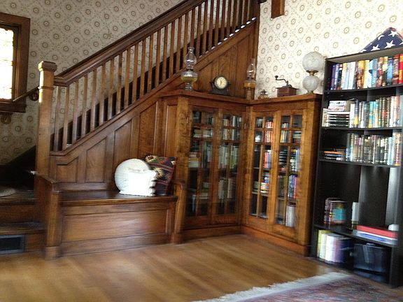 Built in Bookcases with seat