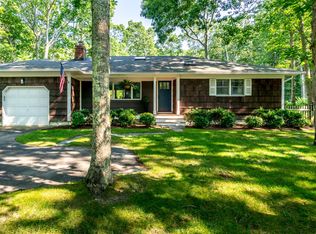 94 Warfield Way, Southampton, NY 11968