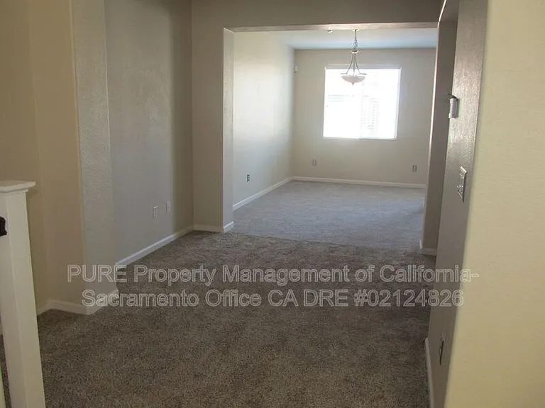 1749 Camino Real Way — Photo 7