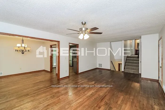 643 Sunshine Trce NW — Photo 6