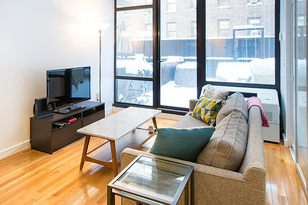 Rented by Compass | media 4