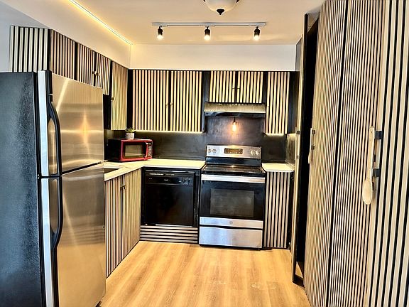 3rd image of 17963 Amherst Ct APT 102