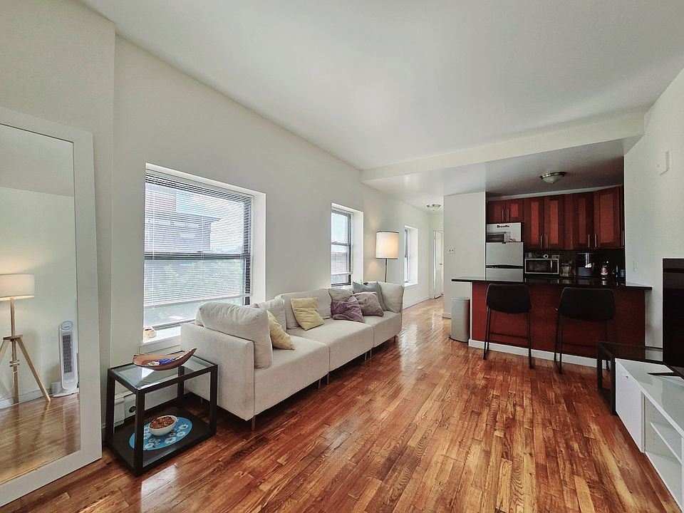 1st image of 285 15th St APT 4A
