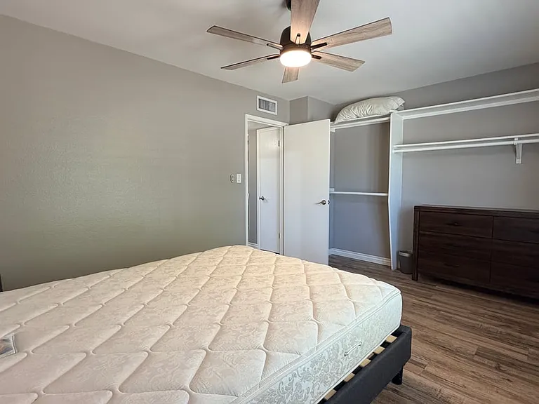 2303 S Cottonwood Dr — Photo 20