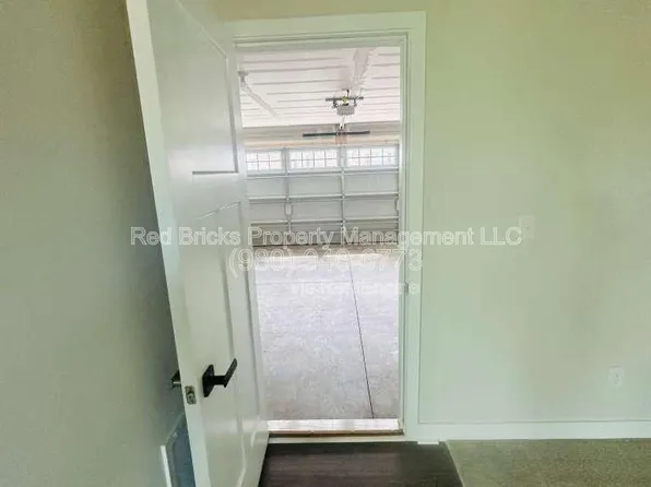 9902 Oaklawn Blvd NW, Huntersville, NC 28078