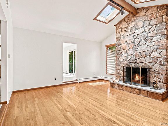 4th image of 6 Pelham Court