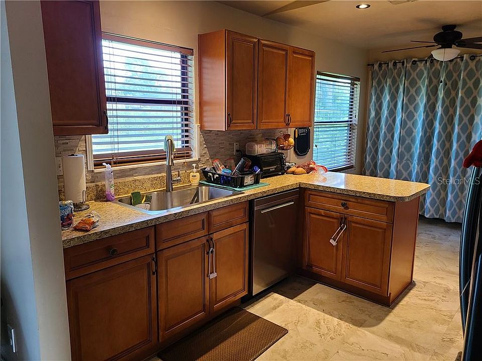 1st image of 11305 SE 75th Ct