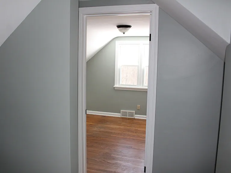 13553 Mayfield Rd — Photo 37