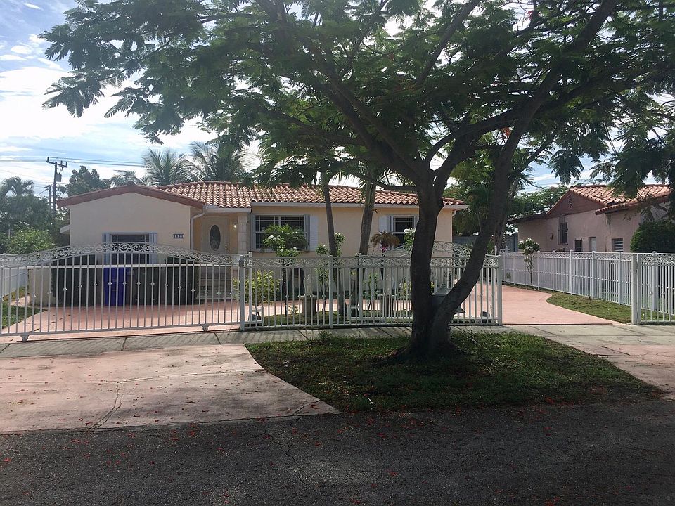 1st image of 1621 SW 32nd Ct #1