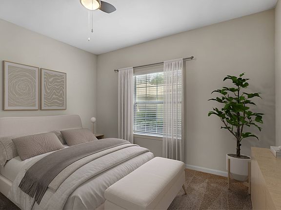 4th image of 9920 Brickleberry Ln #710