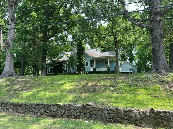 3005 Liberty Rd, Greensboro, NC 27406