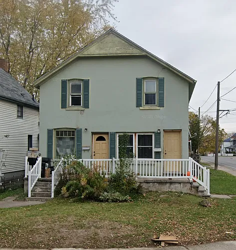 4788 3rd Ave Photo 1