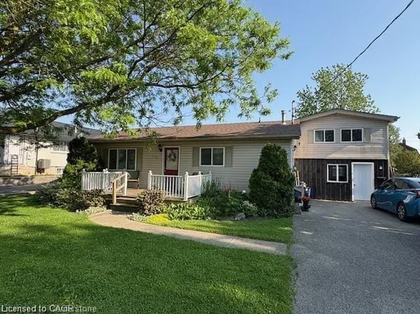 175 Perth St, Stratford, ON N5A 3Y3