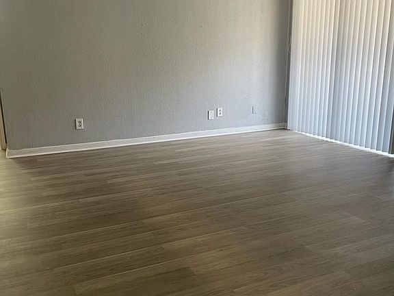 4th image of 9023 Antoine Dr #102