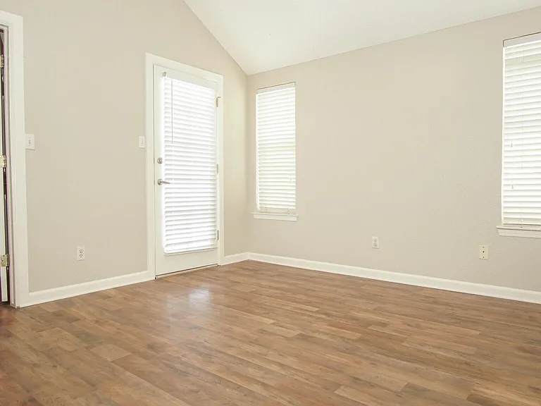 2008 Rogelio Ave — Photo 13