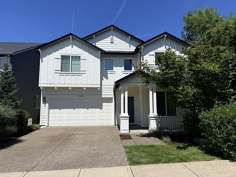 17539 SE Acadia St — Photo 1