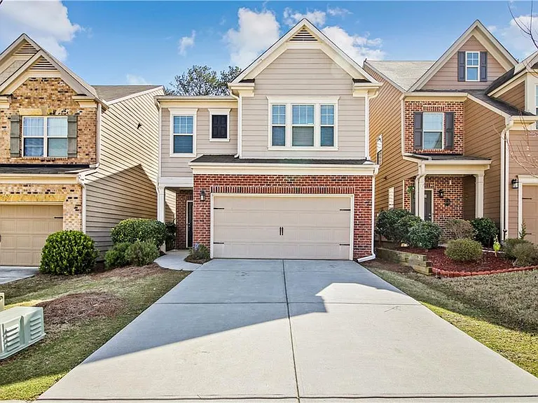5090 Breezewood Cir — Photo 2