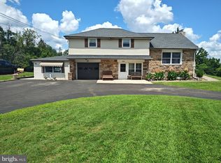 100 Valley Rd, Warminster, PA 18974