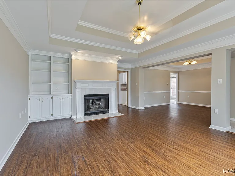 1703 Pebble Creek Dr — Photo 3