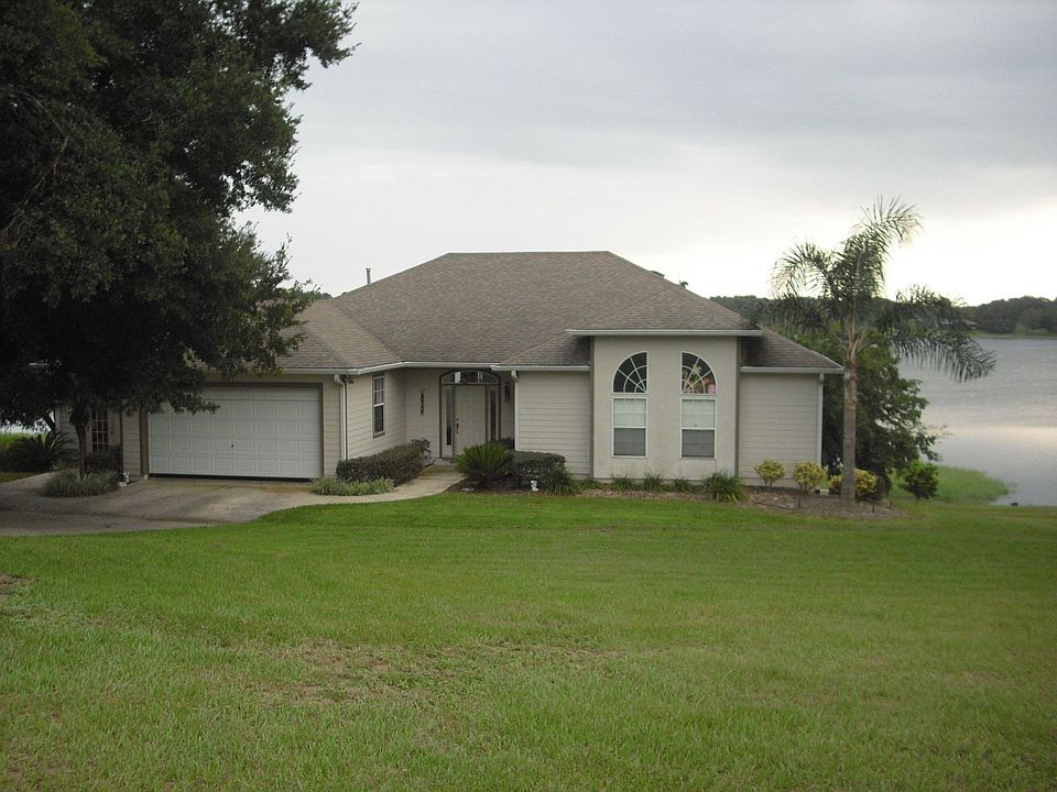 1st image of 561 Gregory Dr
