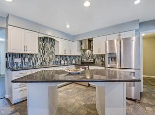 3913 68th St NW, Albuquerque, NM 87120