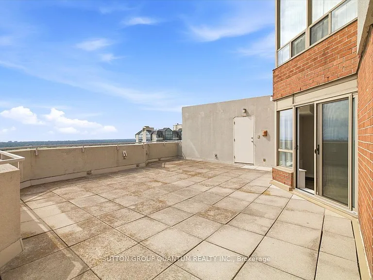 335 Webb Dr #Penthouse 106 — Photo 38