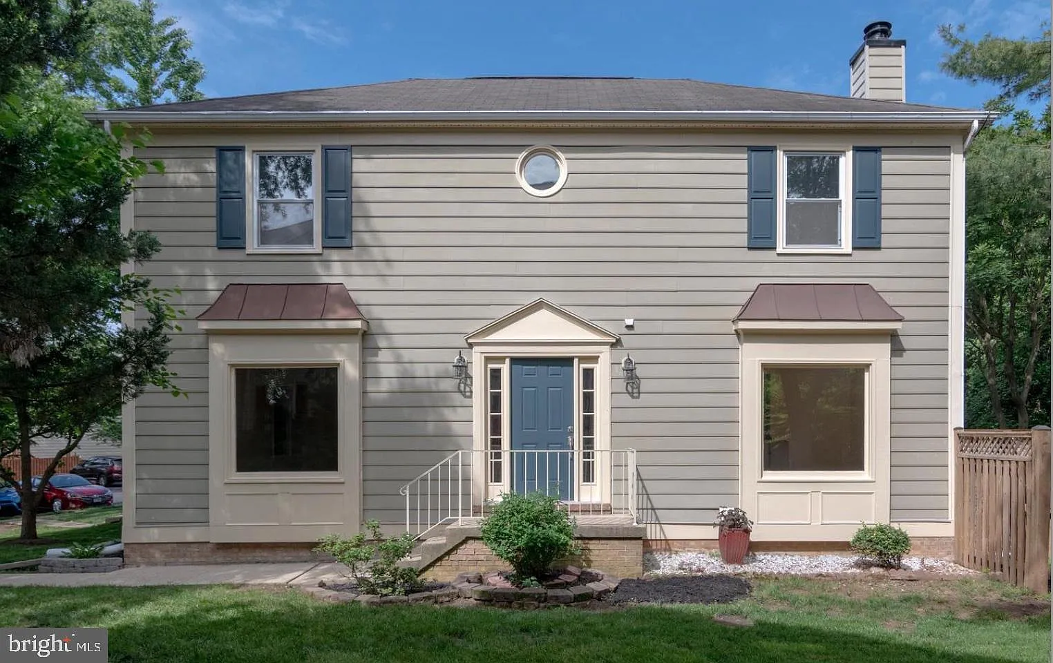 3 bed, 3.5 bath, 1678 sqft, $3,650 — Photo 3