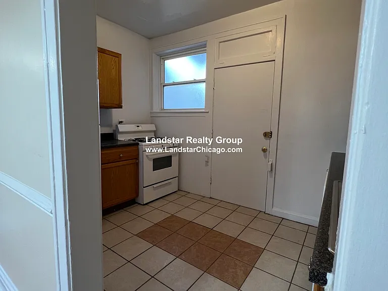 4937 N Whipple St #2W — Photo 14