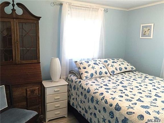 5th image of 40 Bayview Ave