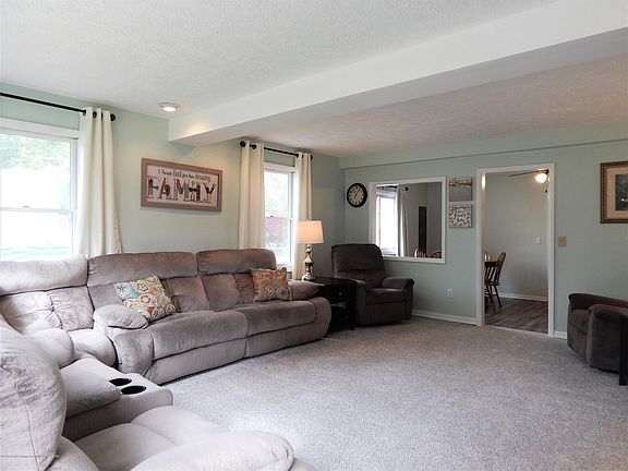 5th image of 2605 Hazelwood Dr