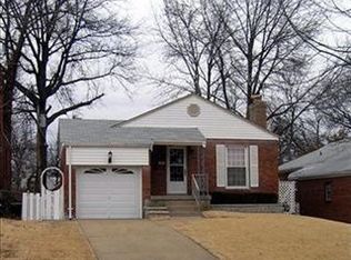 7433 Marillac Dr, Saint Louis, MO 63121