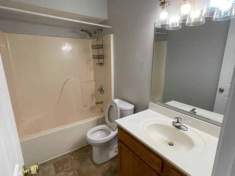 2536 Lake Shore Point — Photo 8