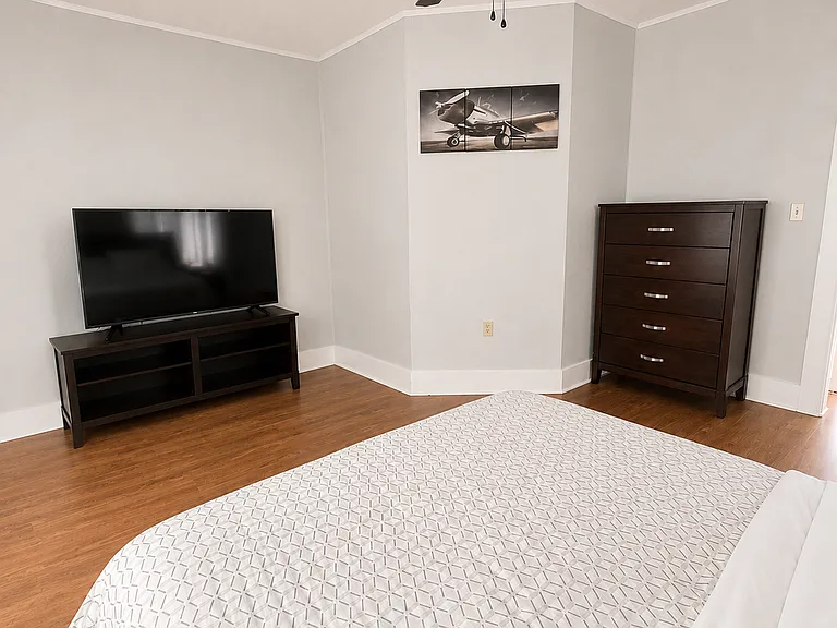 3 Packers Falls Rd — Photo 7