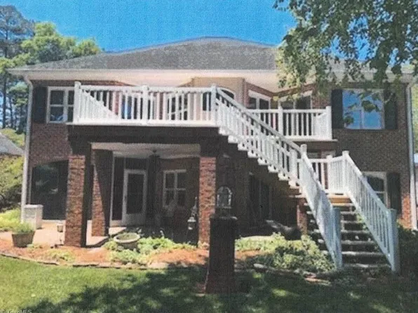 784 Cedar Branch Rd, Denton, NC 27239