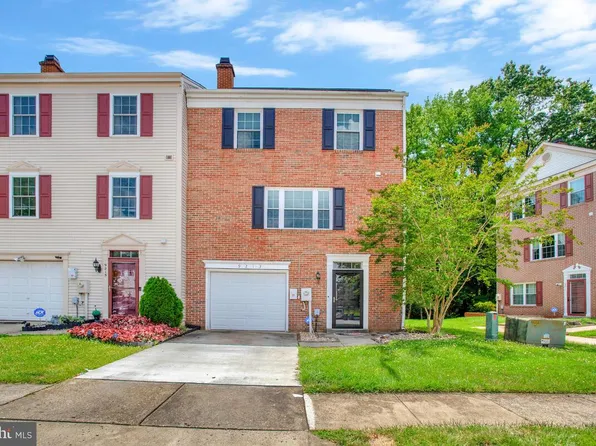 9213 Fairlane Pl, Laurel, MD 20708