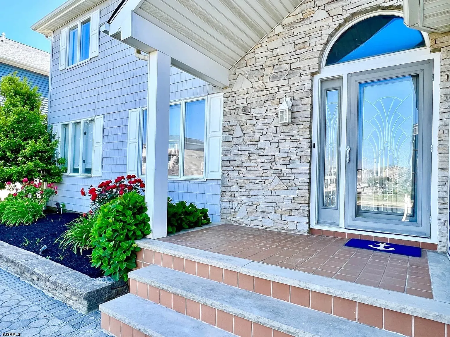 5 bed, 4.0 bath, $10,000 — Photo 4