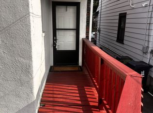 40 Belgravia Ave #BASEMENT, Toronto, ON M6E 2M5
