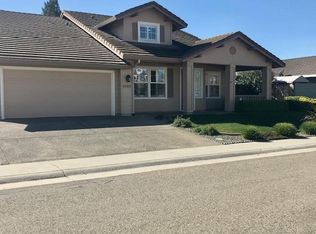 9066 Quail Feather Way, Elk Grove, CA 95624