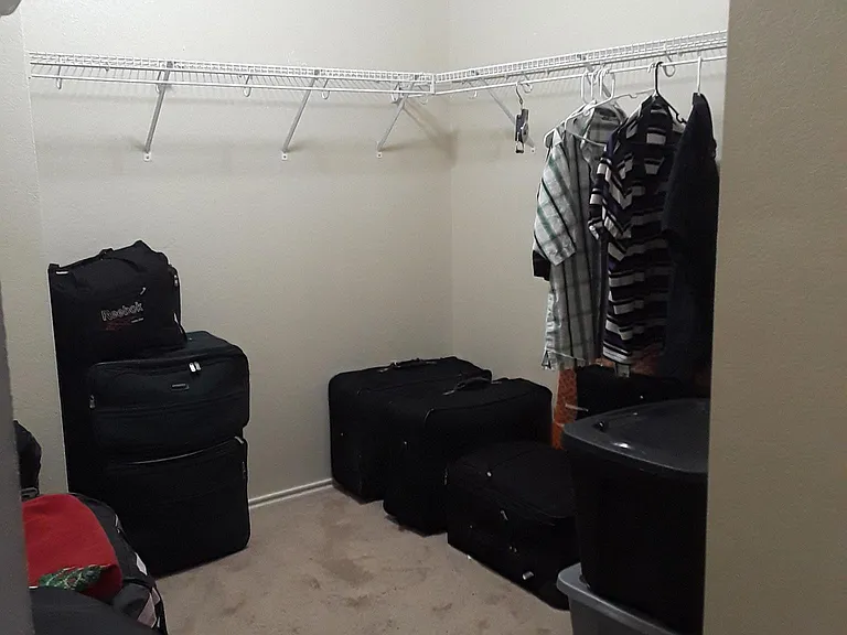 Master BD walk in closet