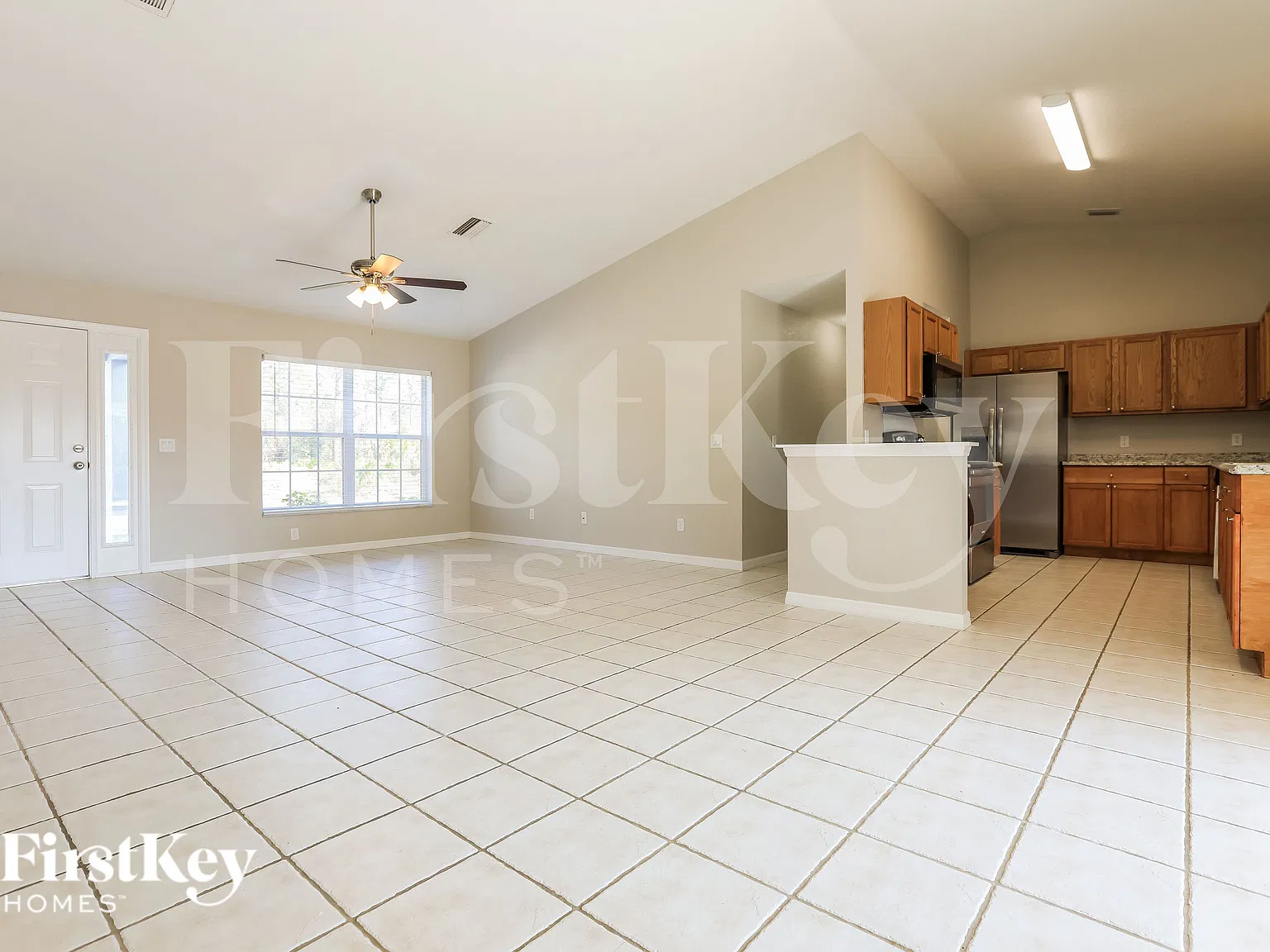 3 bed, 2.0 bath, 1548 sqft, $2,520 — Photo 4