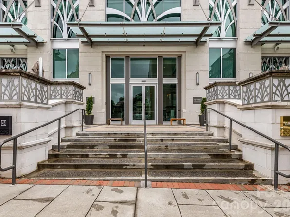 7 Patton Ave #1005, Asheville, NC 28801