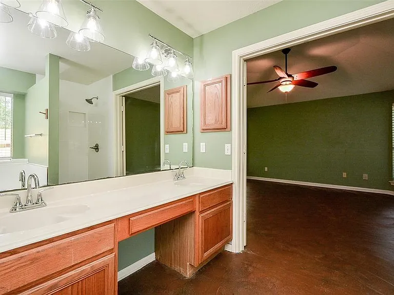 22823 Williamschase Dr — Photo 21