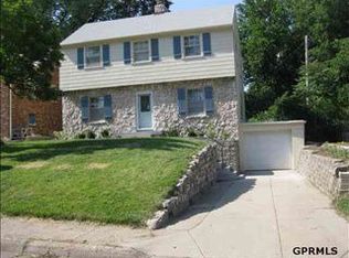 4914 Pinkney St, Omaha, NE 68104