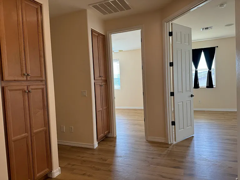 4524 W Rushmore Dr — Photo 18