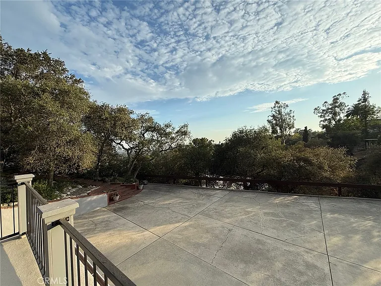 302 Churchill Rd — Photo 18